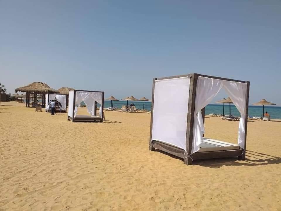Amazing Chalet At Bluebay Asian Resort Pool View - Families Only Ain Sukhna Luaran gambar